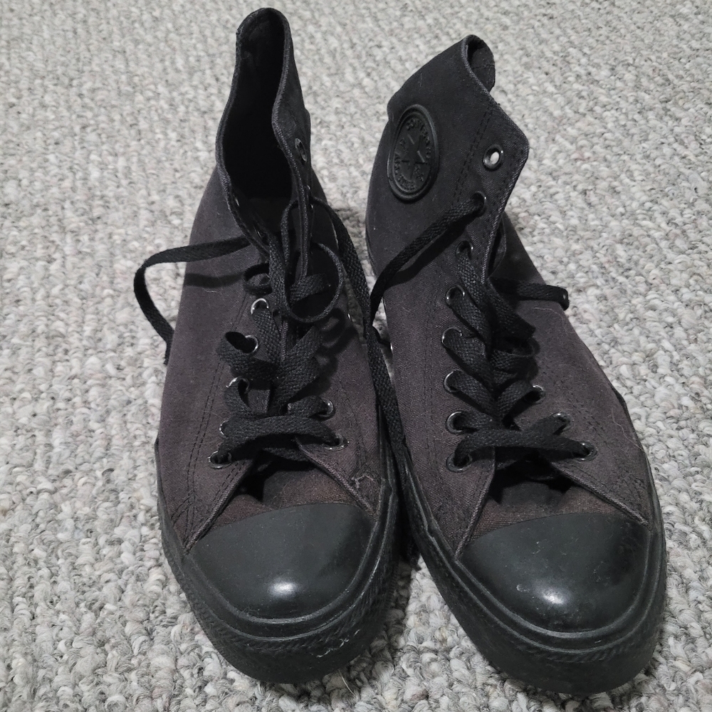 All Black Converse  Men's Size 10